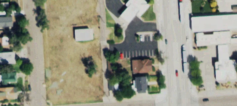 400 Main St