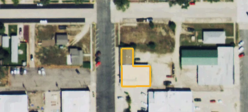 354 Ee Ave