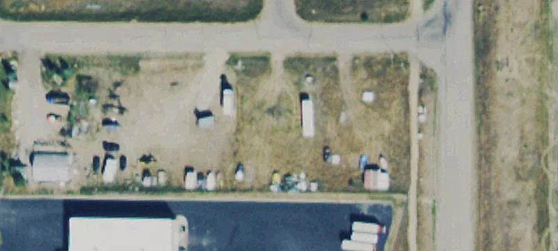 851 Industrial Ave