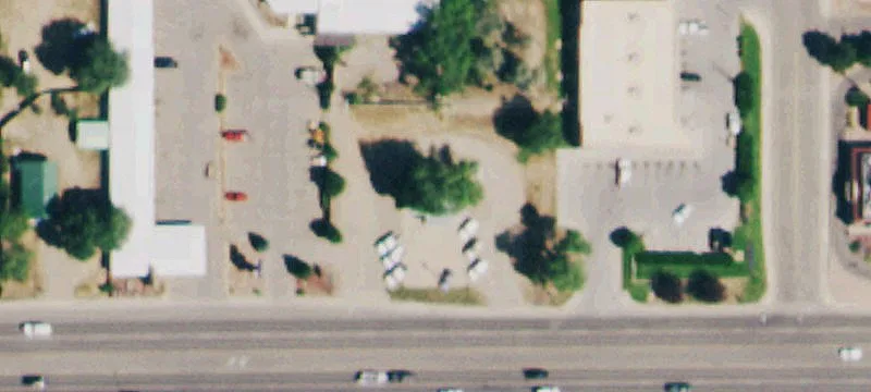 1204 Main St