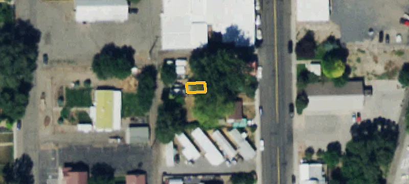 140 2nd St