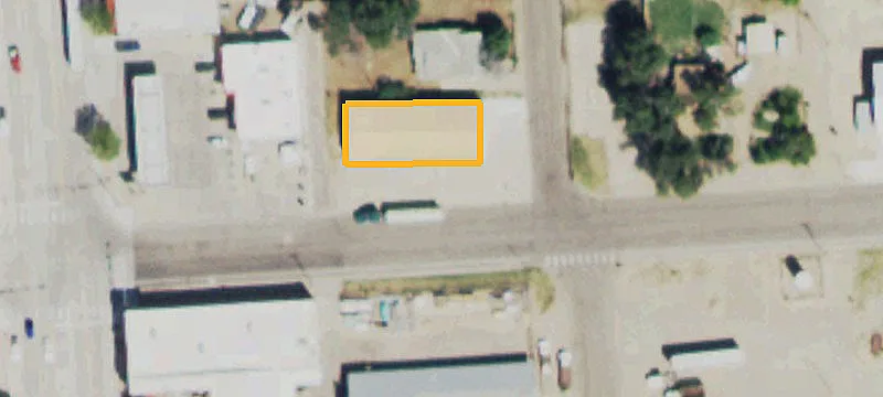 111 Maple St