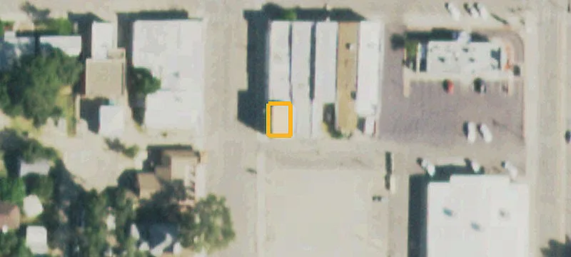 632 Carson Ave