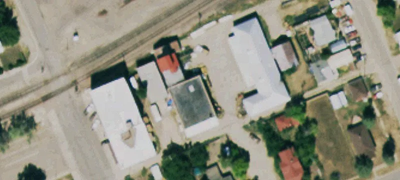 215 4th St
