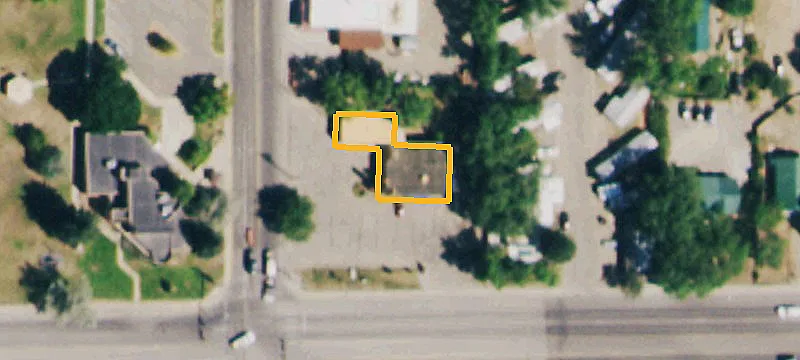 1002 Main St