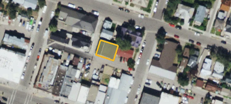 121 Pne St