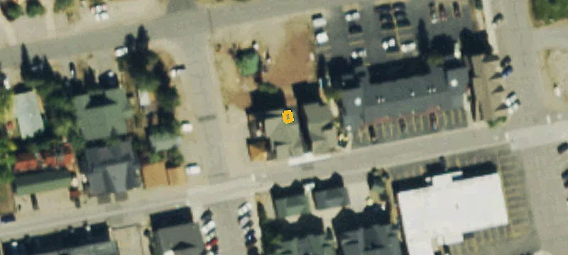 112 5th Ave