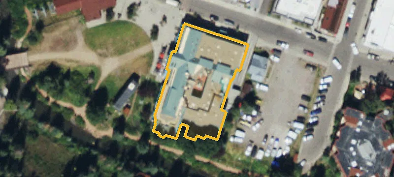 250 San Juan Aveb