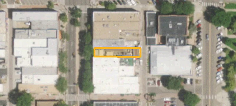370 Main St