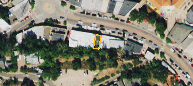 943 Manitou Ave
