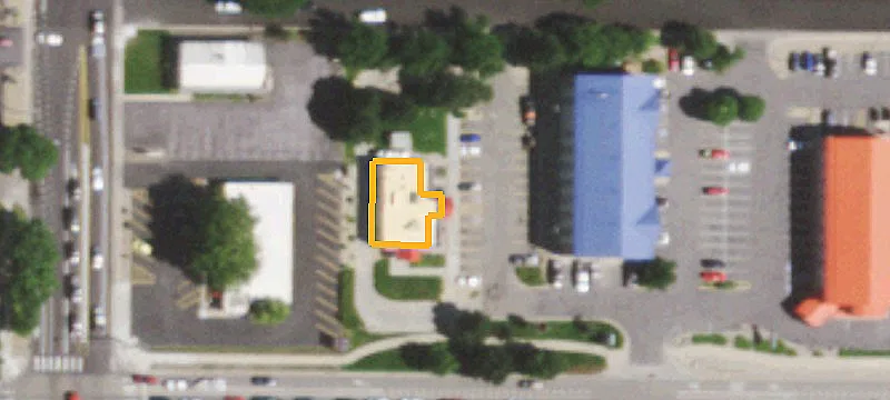 1617 Eisenhower Blvd