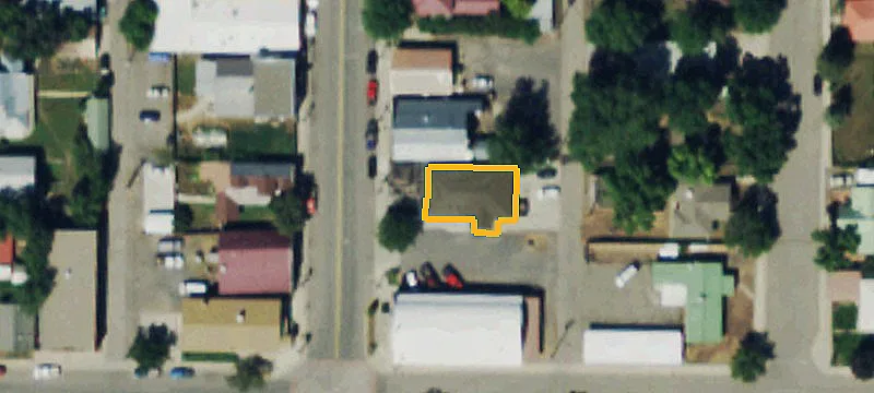 106 Main St