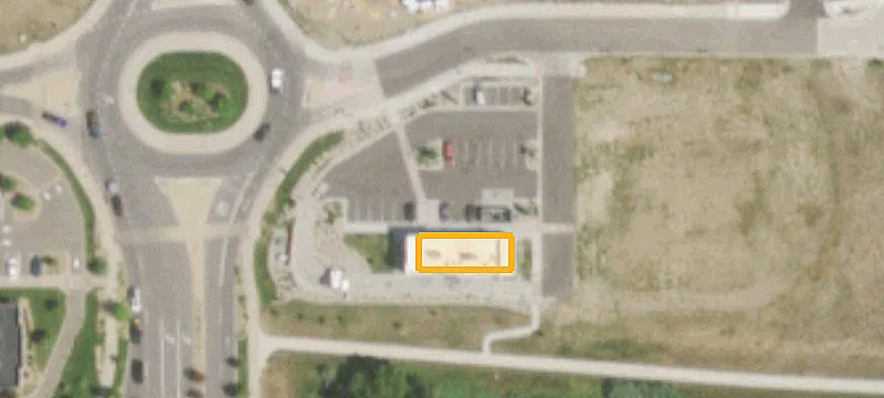 36 Ken Pratt Blvd