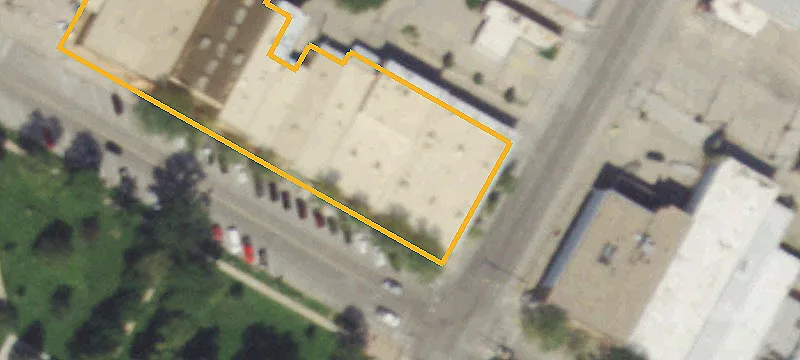 306 Main St