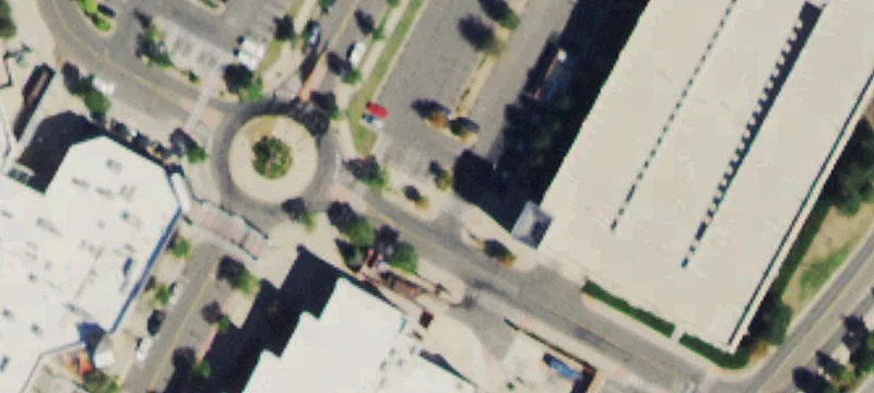 Colfax Ave
