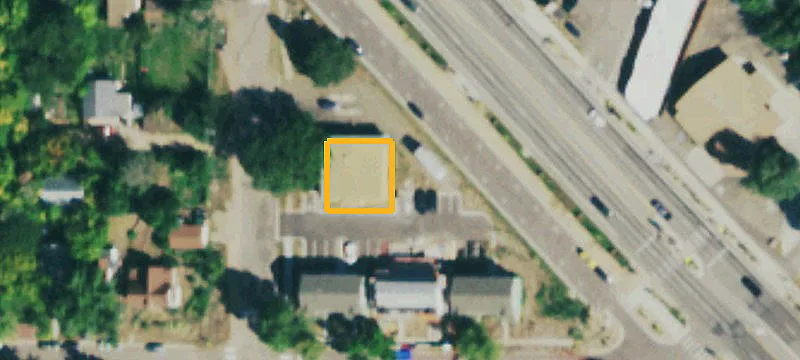 304 2nd Ave