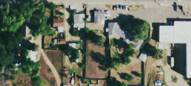 3904 Eisenhower Blvd