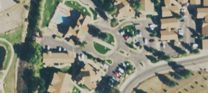 725 Riverside Dr