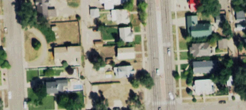 704 Main St