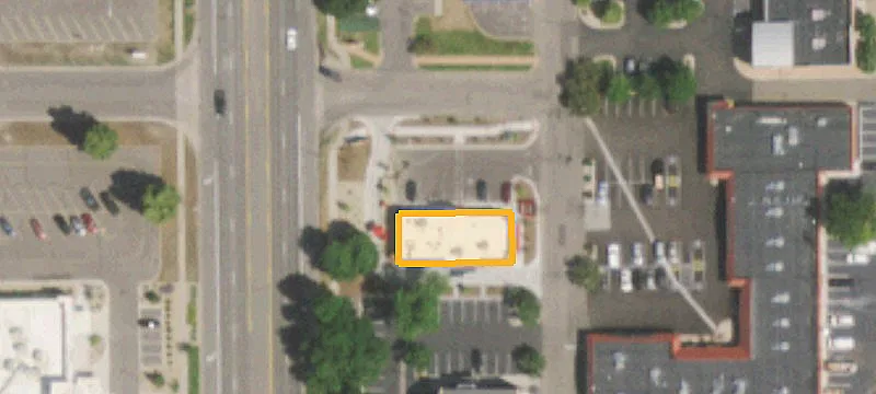 2120 Main St