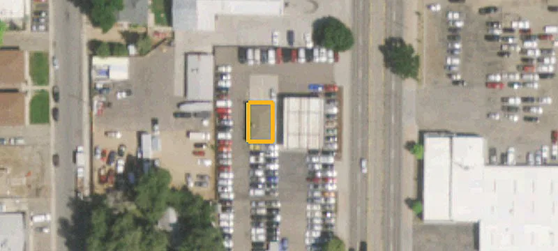 1343 Main St