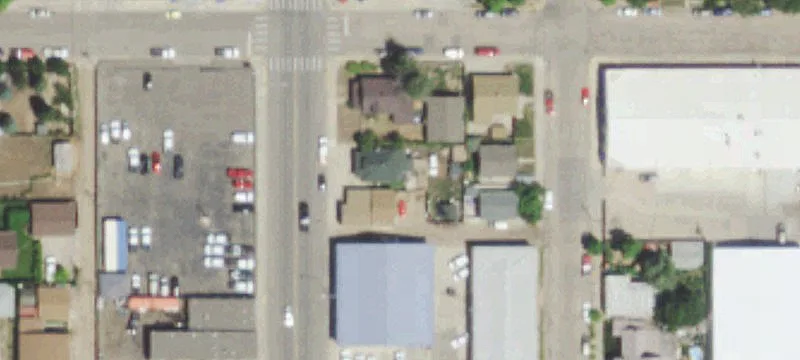 528 Denver Ave