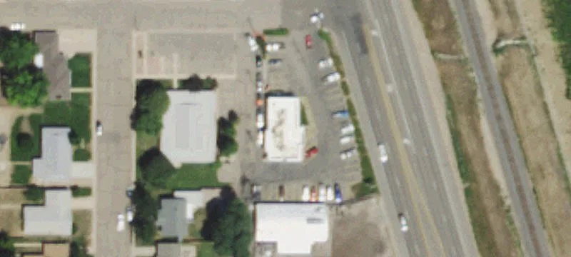680 Oak Ave