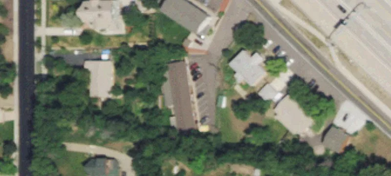 3944 Tpke Dr