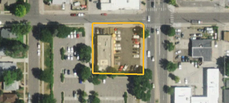 2901 Broadway