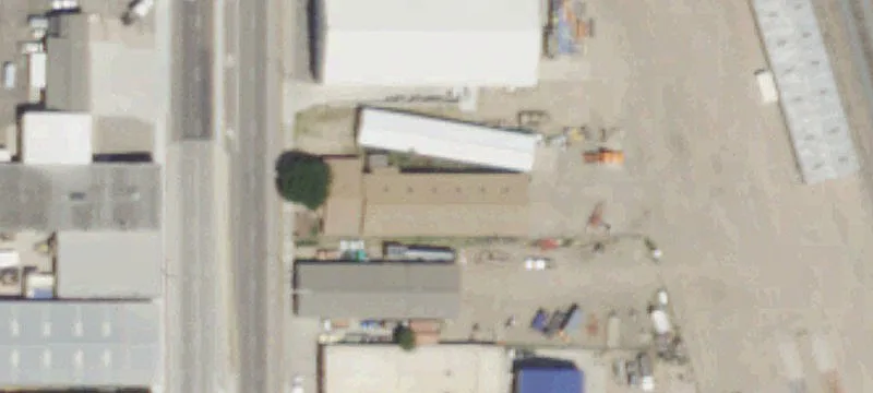 25 Oak Ave