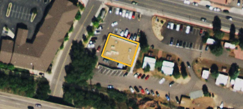 27 Manitou Ave