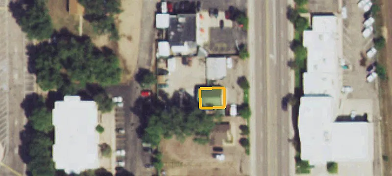 307 Santa Fe Ave