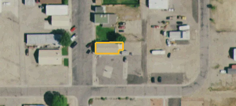 320 Minter Ave