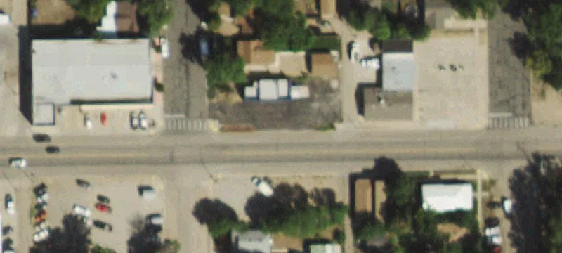 123 Edison St