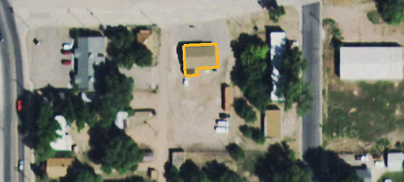 926 Sell Ave