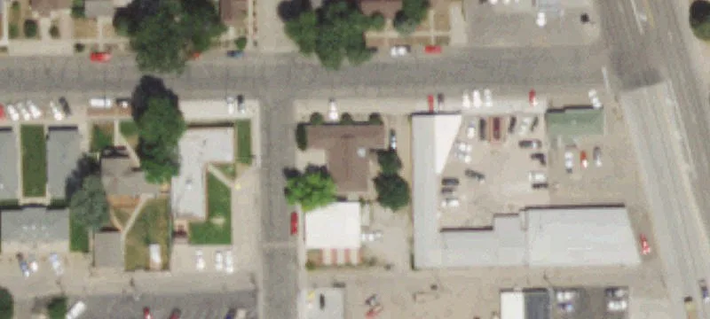 120 2nd Ave