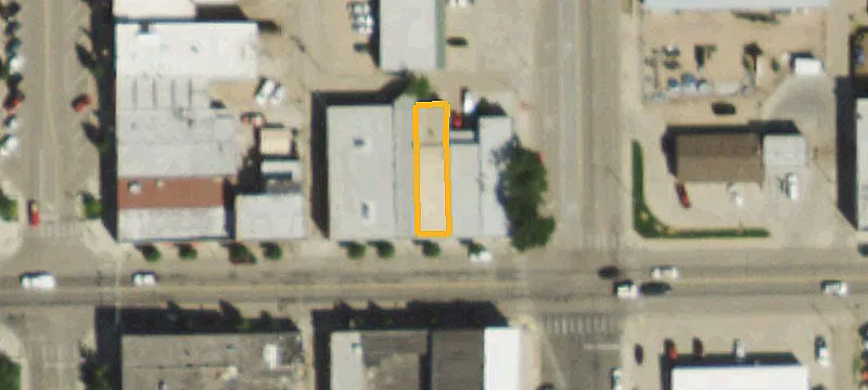 305 Edison St