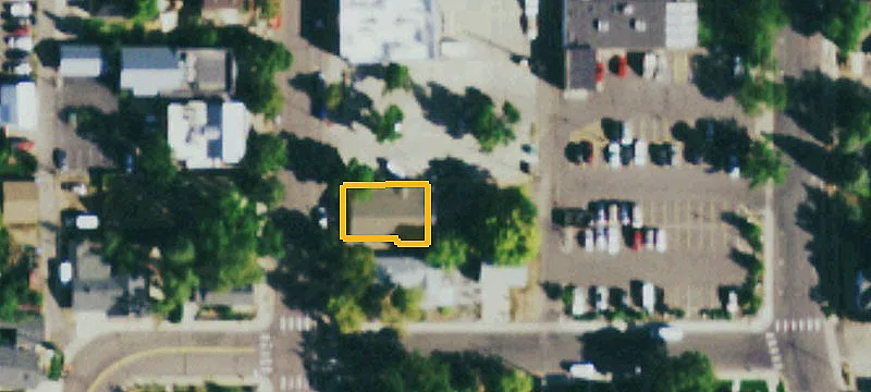 608 Main St