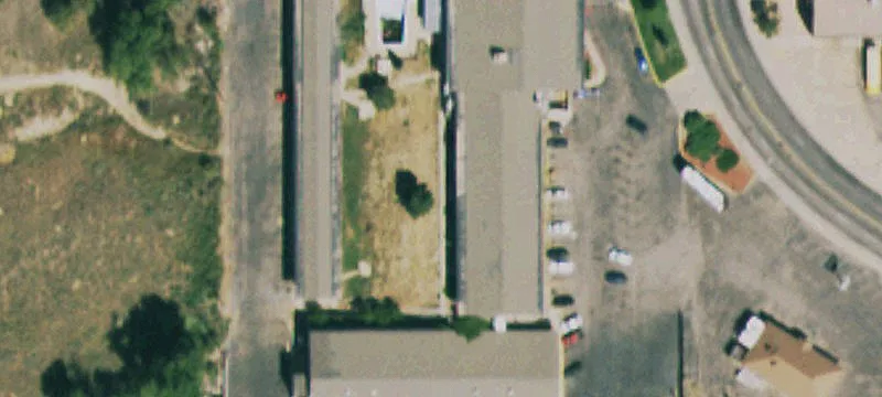 2001 Hudson Ave