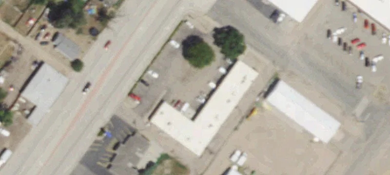 218 2nd St