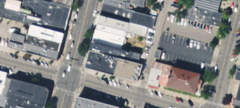 920 Main Ave