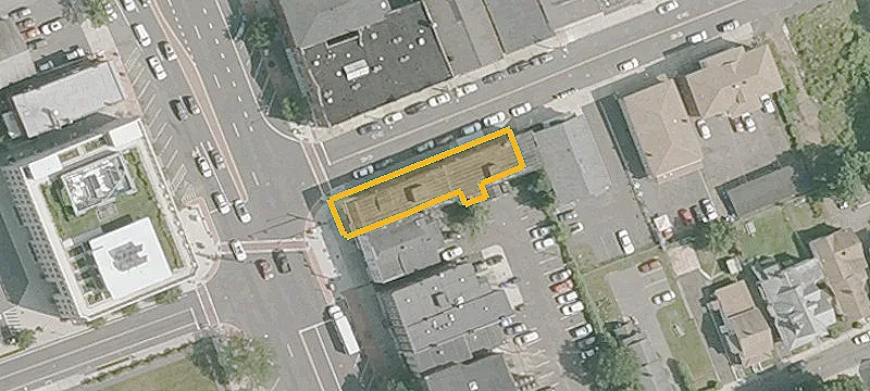 668 Main St
