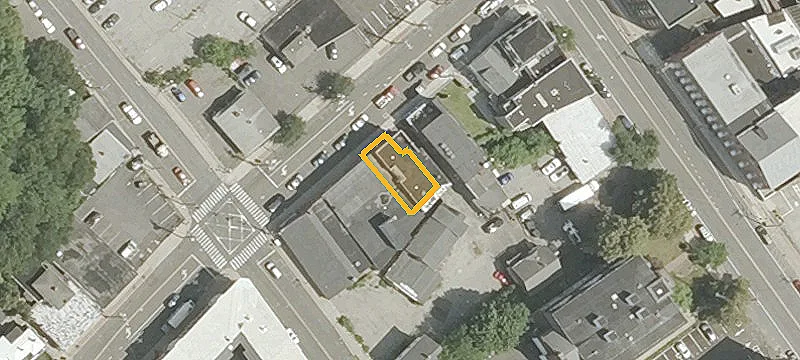52 Ctr St
