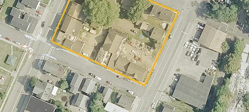 488 Main St