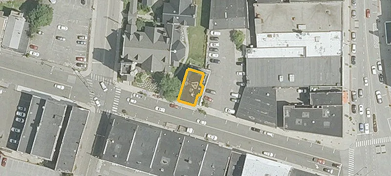 40 Water St