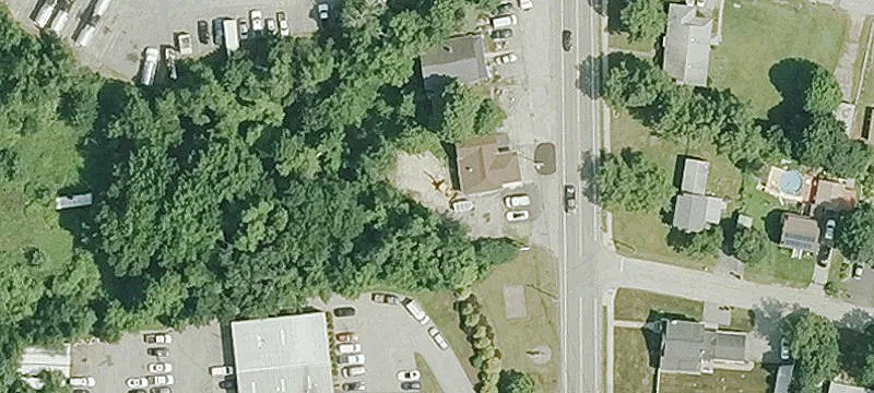 869 Main St