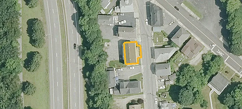 13 Dyer St