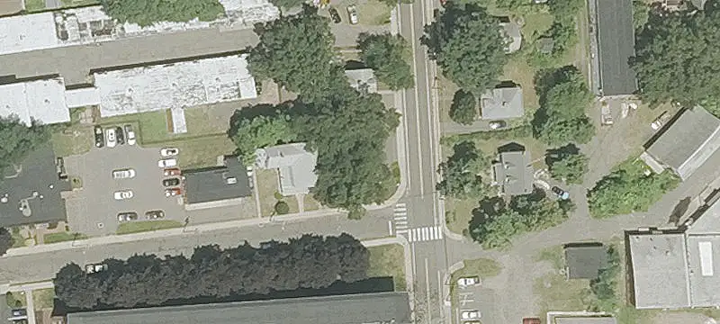 142 Pne St