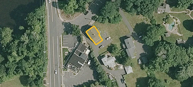 13 Tunxis St