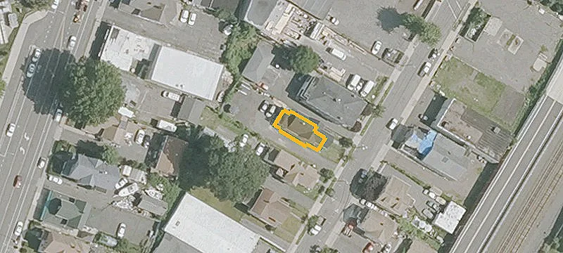 53 Francis Ave